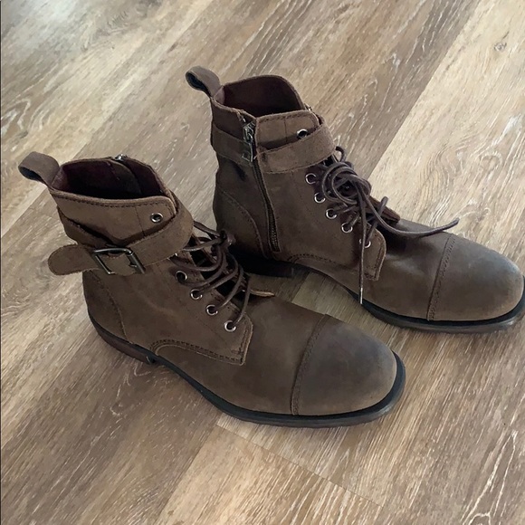 Banana Republic- Ankle Boots NWOT - Picture 4 of 9